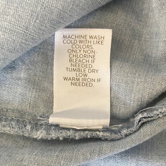 J. Jill Petite Denim Knot Button Long Sleeve Blouse Clarity Wash Petite XSP - Picture 9 of 12
